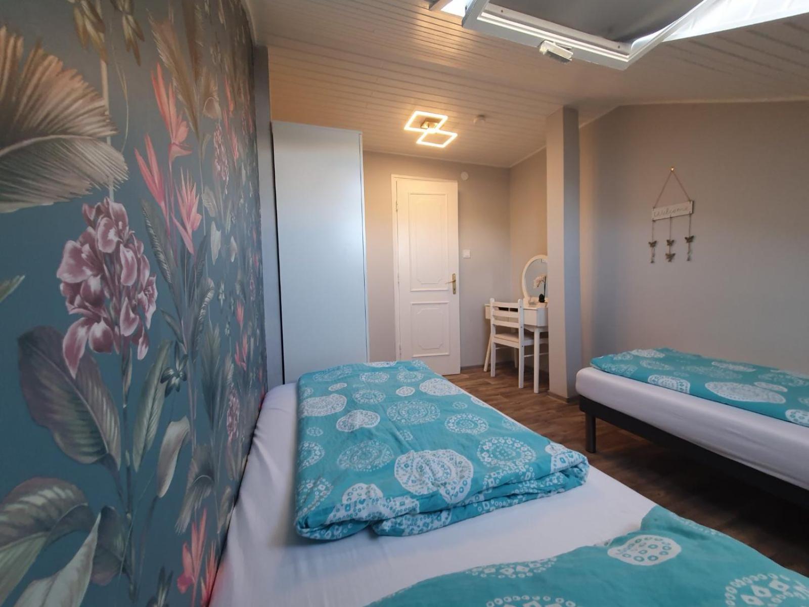 Lara Apartments Siófok Extérieur photo