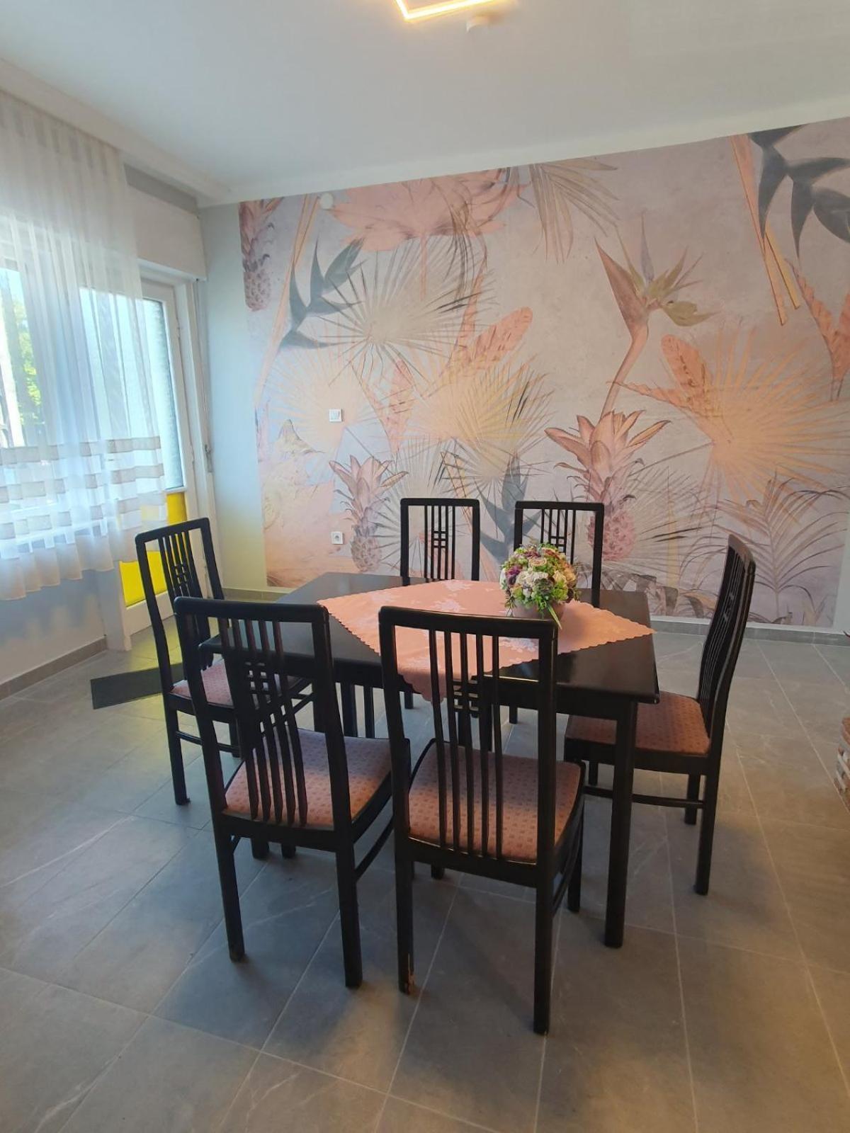 Lara Apartments Siófok Extérieur photo